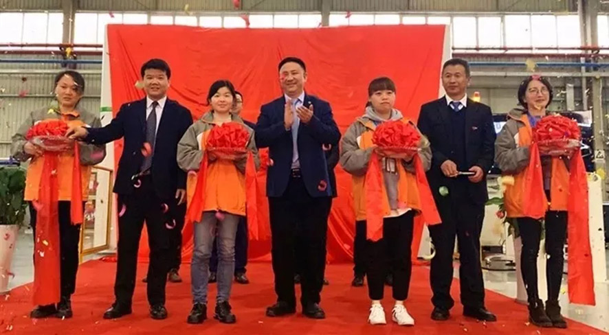 旗下子公司大族松谷三維激光切割機量產下線,批量交付歐美市場 旗下子公司大族松谷三維激光切割機量產下線,批量交付歐美市場