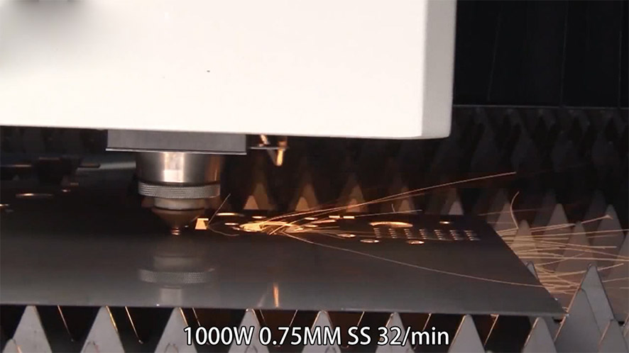 1000瓦激光切割機(jī)