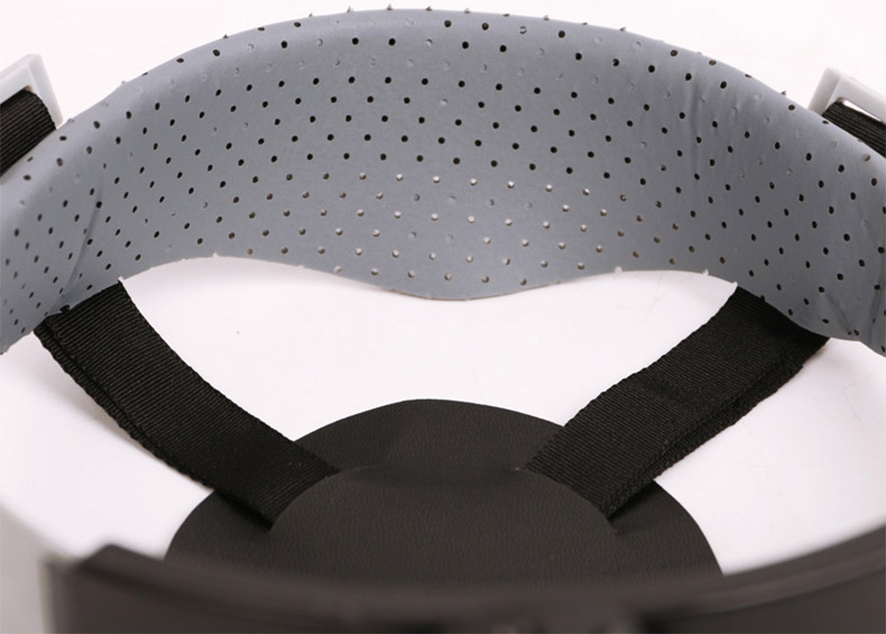 激光鏤空摩托車頭盔,激光鏤空摩托車頭盔內襯,激光鏤空頭盔內存透氣孔