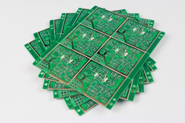 購買激光分板機設備需要注意什么