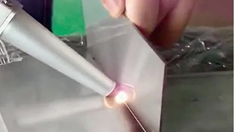 光纖激光焊接機(jī)