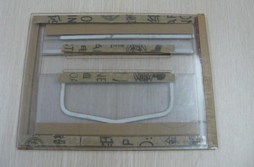 高品質(zhì)的服裝模板激光切割機