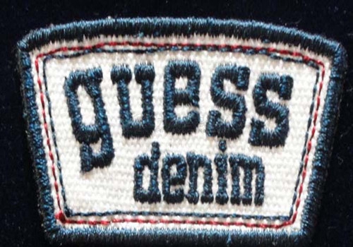 <a href=http://m.buybuynyhome.com/chanpin/47.html target=_blank class=infotextkey>貼布繡激光切割</a>機_副本.jpg